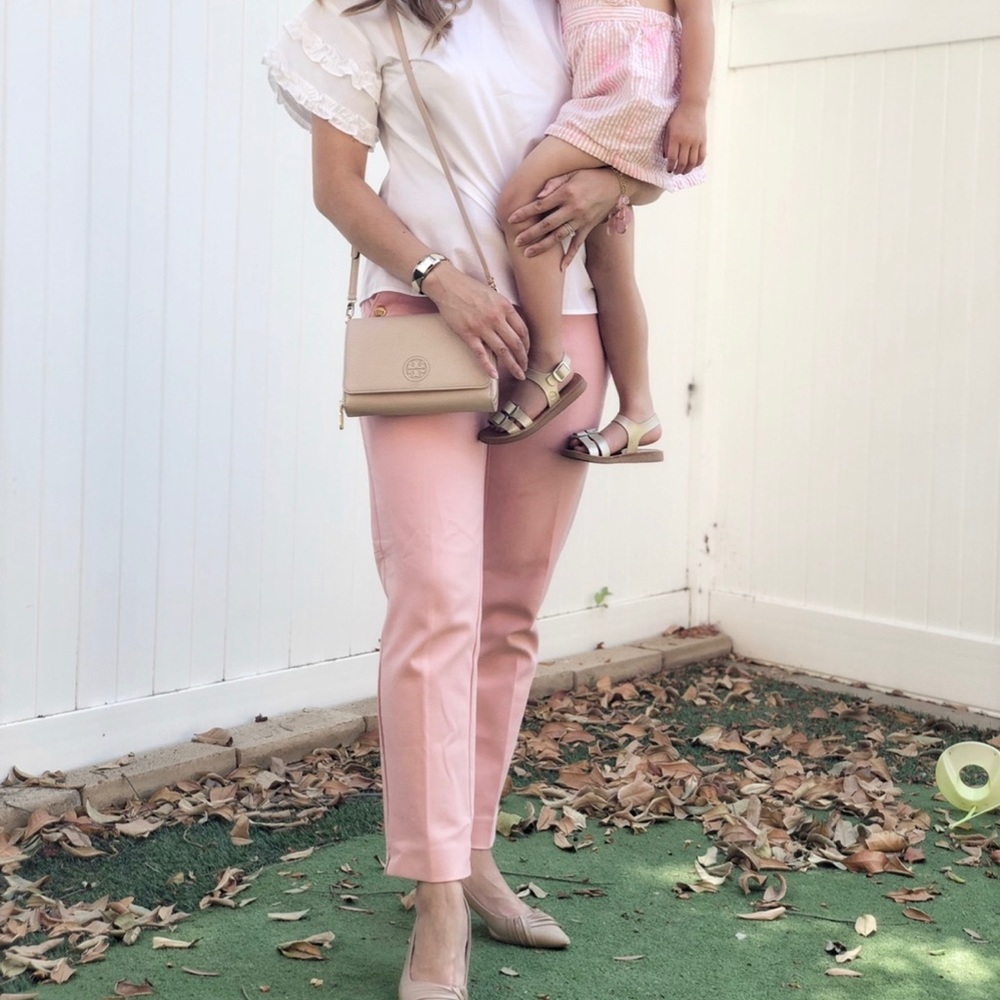 Beautiful Tory Burch Bombe Flat Wallet Crossbody